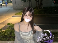 番號：2160 | 陽光甜美珠寶銷售顧問，床上小惡魔輕咬耳語求操